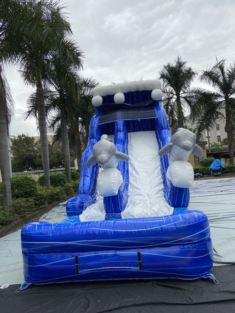 巨型海豚充气水滑梯出售