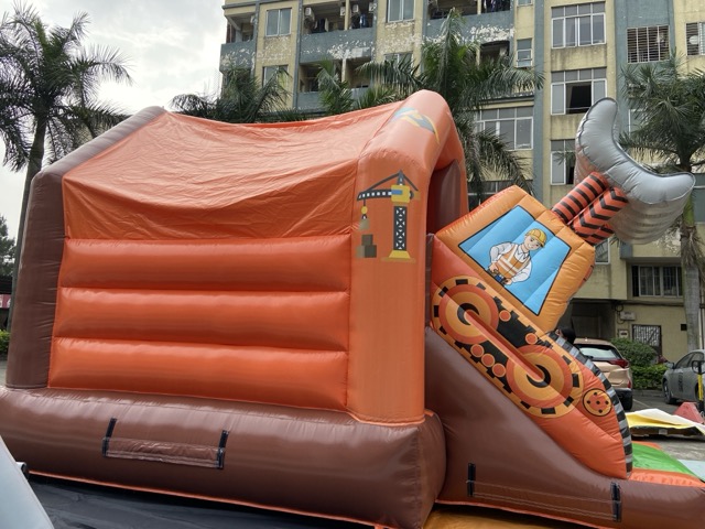 充气跳床挖掘机造型