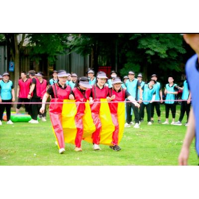 充气趣味运动会道具连体娃娃出租出售